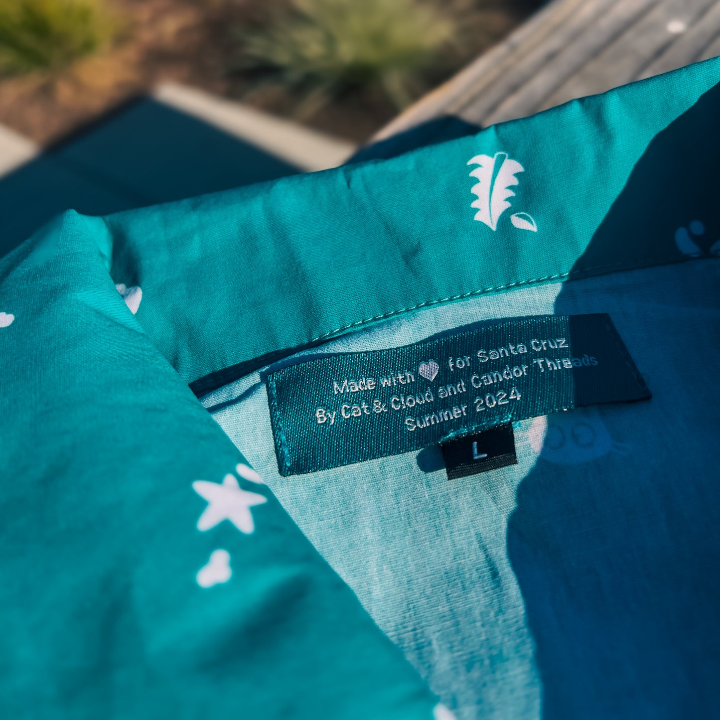 Cat & Cloud coffee Summer Button Down tag